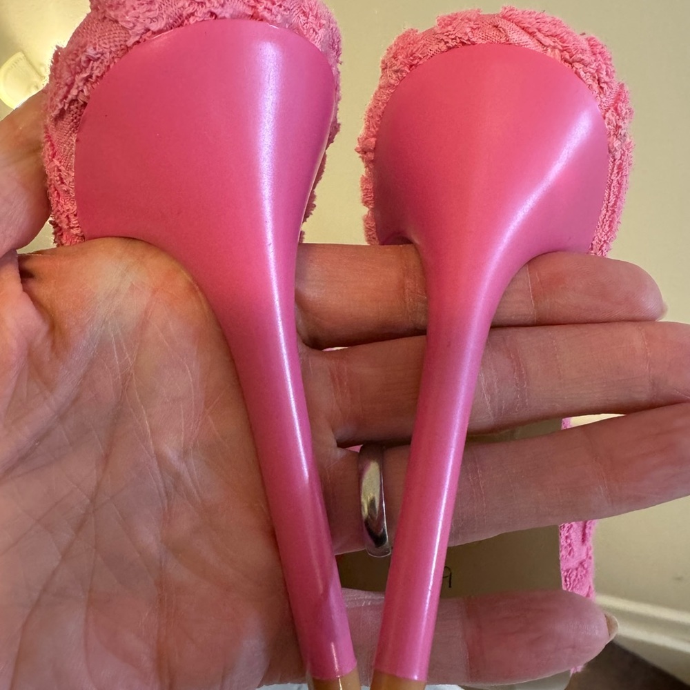 Dolls Kill Lady Go Diva PINK TERRY CLOTH HEELS STILETTOS SANDALS 7 NEW - Picture 7 of 10